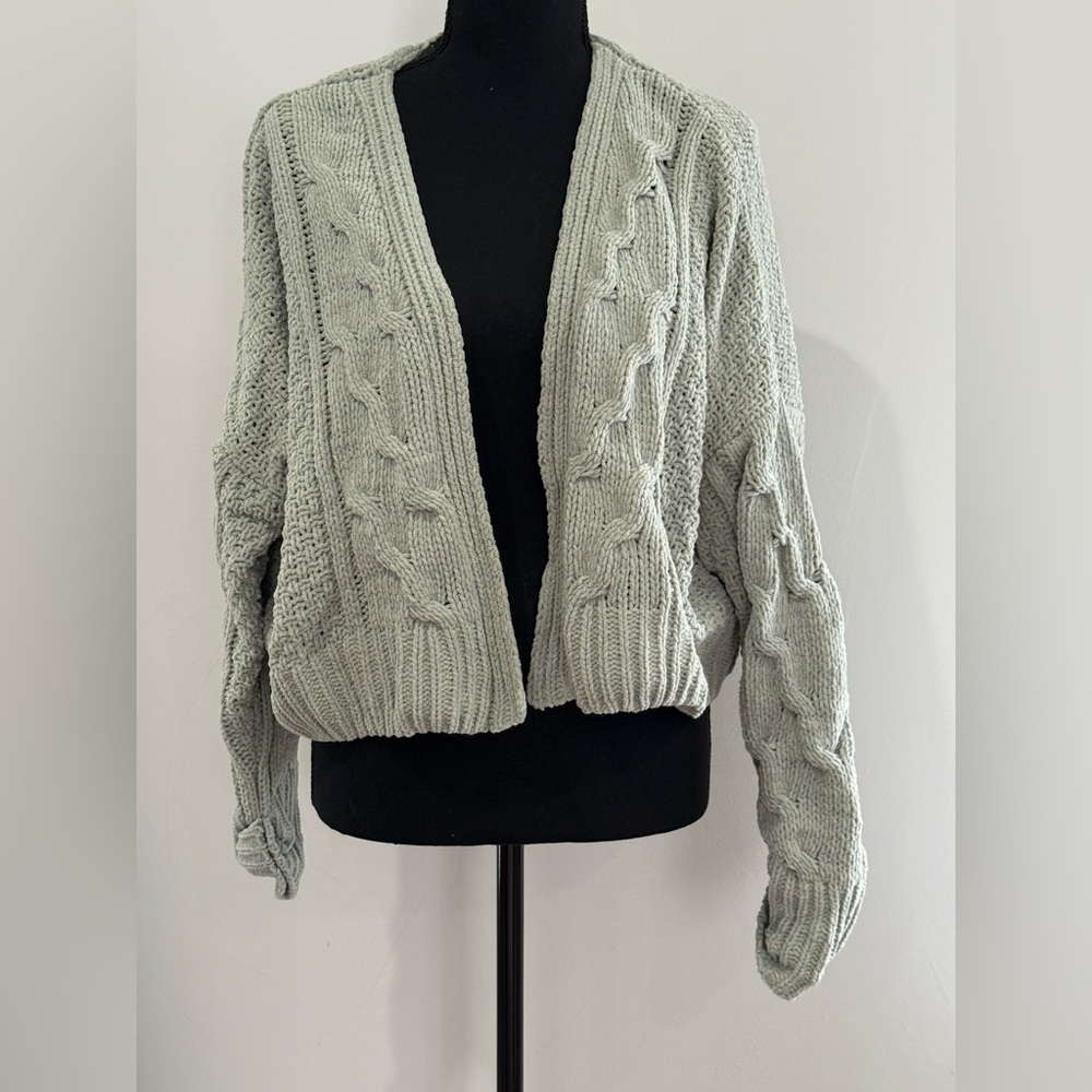 Moon & Madison S Cozy Sage Cable Knit Cardigan 659